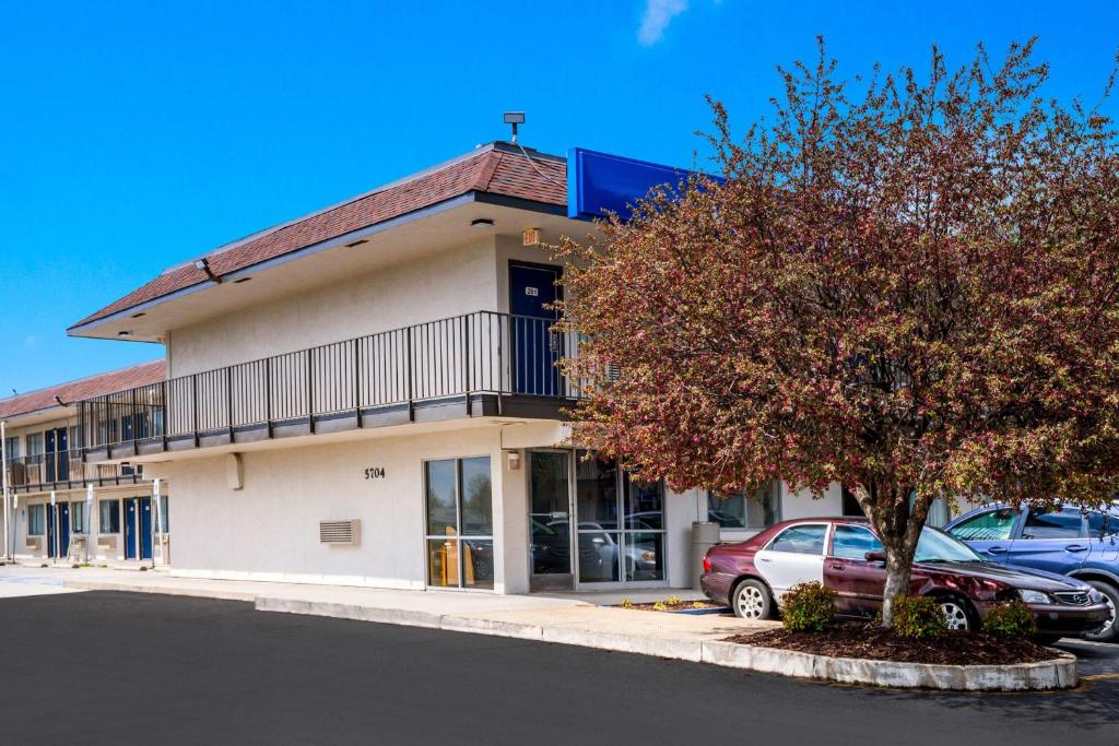 Motel 6-Sandston, VA – Richmond, Va